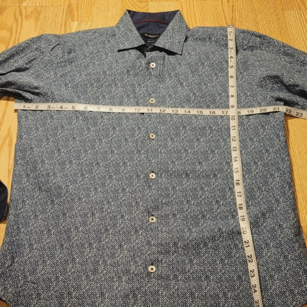 Bugatchi Men's Shirt Size: Medium